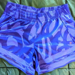 Athleta 3.5" run shorts